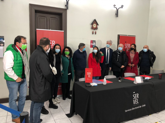 apruebo dignidad en servel inscripcion con mascarillas 230821