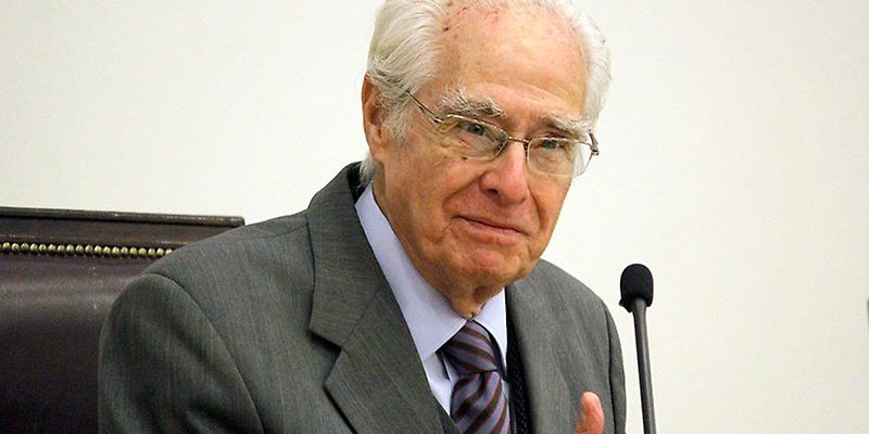 roberto garreton