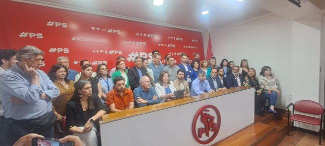 conferencia de prensa ps plebiscito