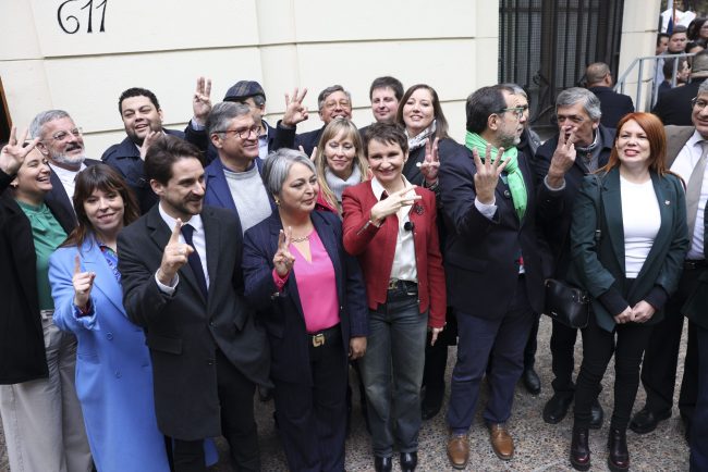 candidaturas primarias indicando numero